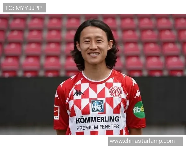 韩国十号足球球星是谁 他在国际赛场上的表现如何 韩国十号足球球星是谁 他在国际赛场上的表现如何